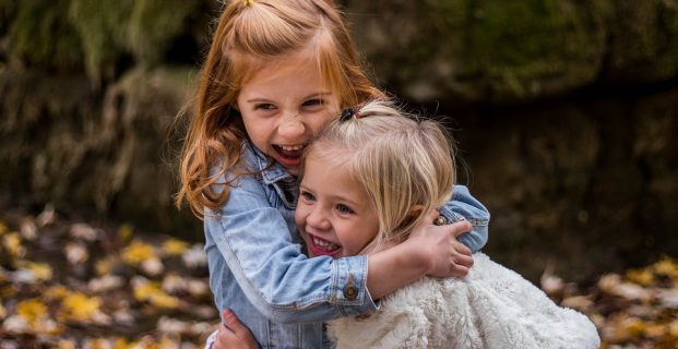 Ayuda a menores tutelados por la Comunidad de Madrid a tener una infancia feliz